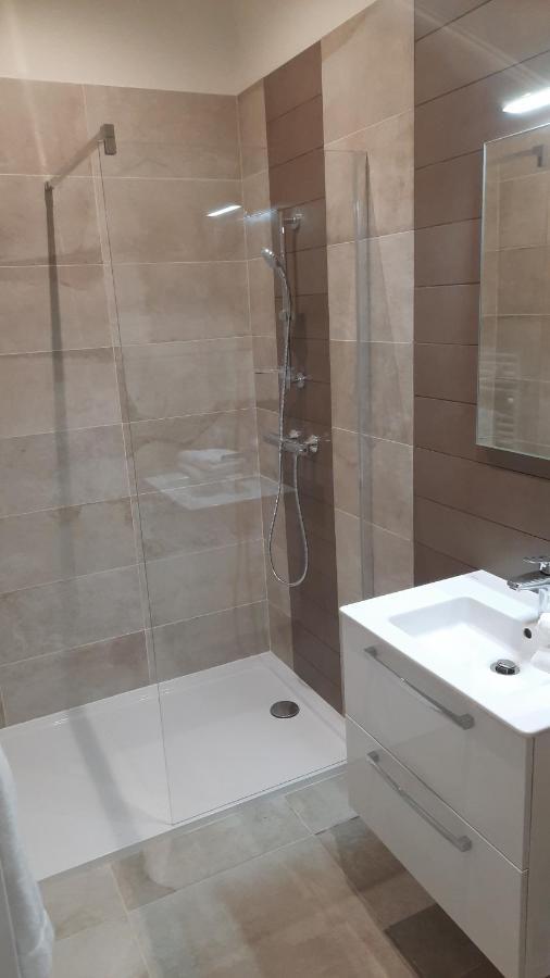 Le Logis De Berianne Lejlighedshotel Les Tourrettes Eksteriør billede