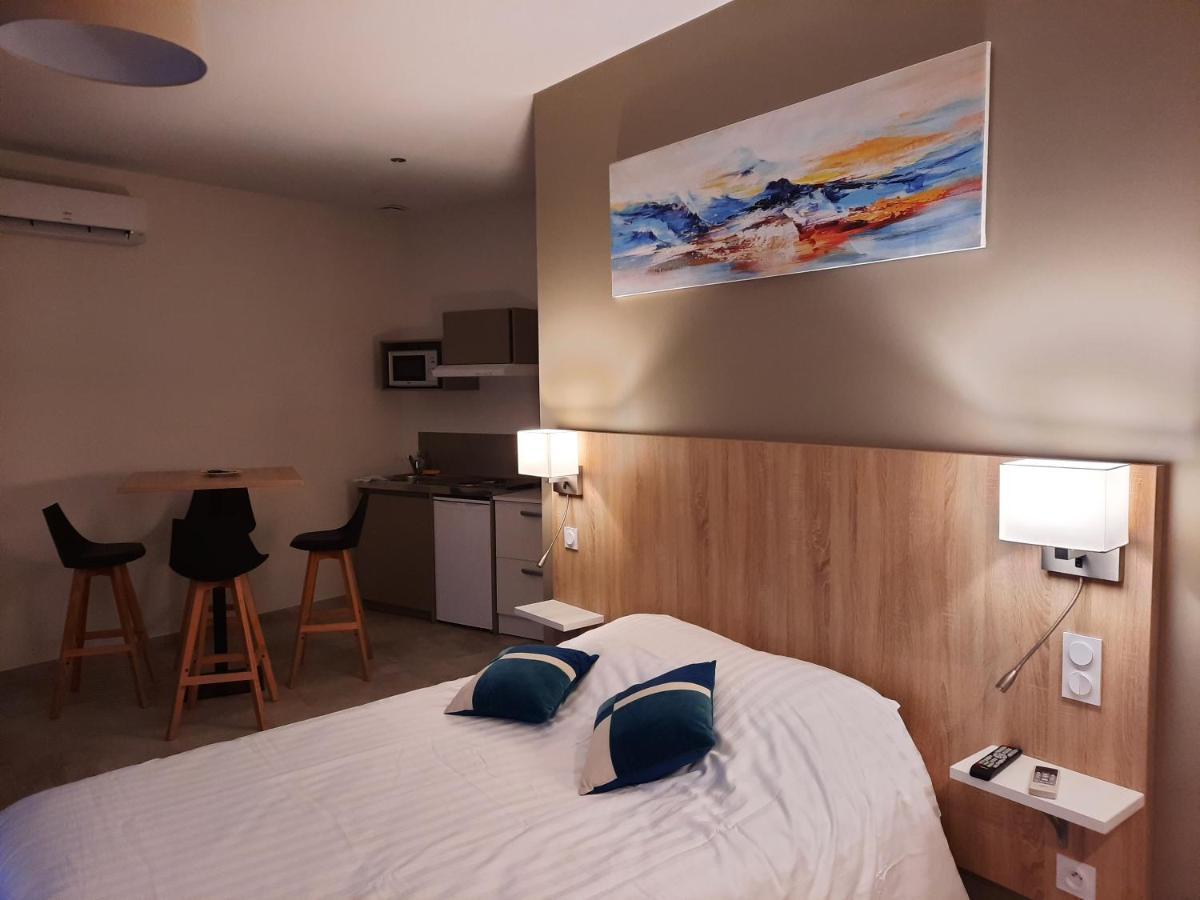 Le Logis De Berianne Lejlighedshotel Les Tourrettes Eksteriør billede