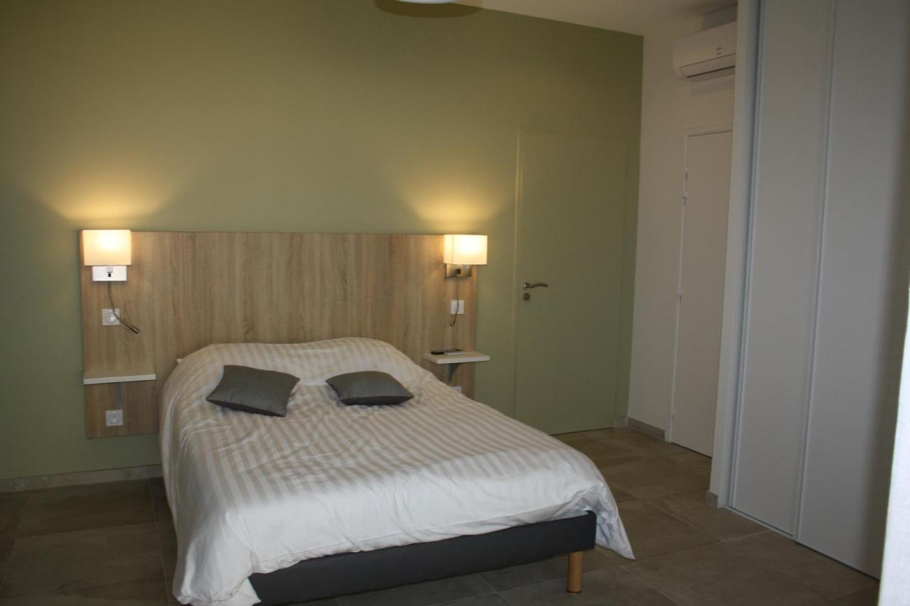 Le Logis De Berianne Lejlighedshotel Les Tourrettes Eksteriør billede