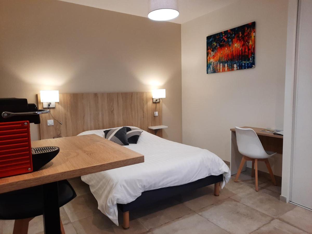 Le Logis De Berianne Lejlighedshotel Les Tourrettes Eksteriør billede