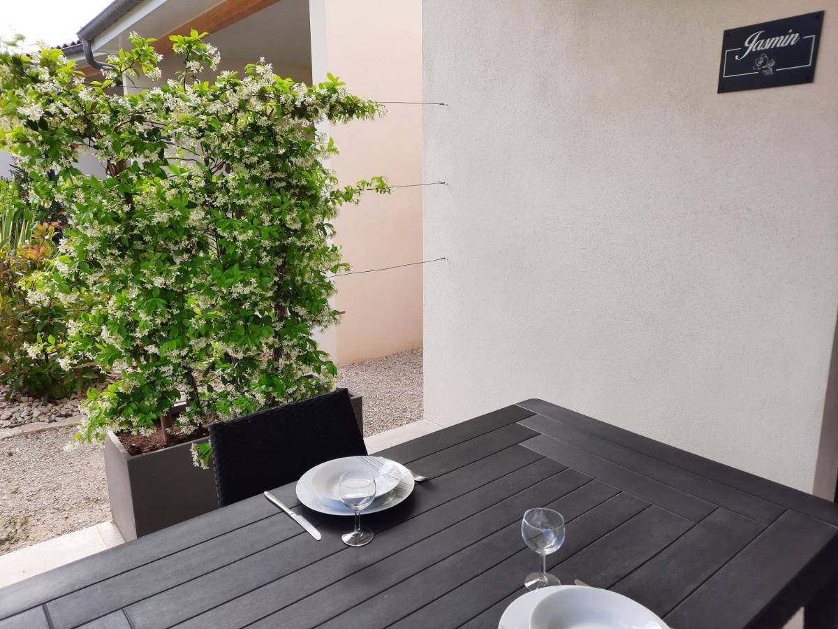 Le Logis De Berianne Lejlighedshotel Les Tourrettes Eksteriør billede